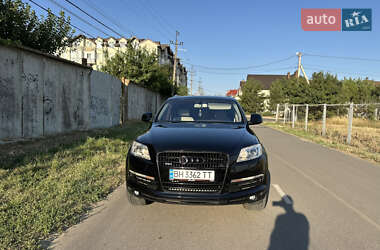 Внедорожник / Кроссовер Audi Q7 2008 в 