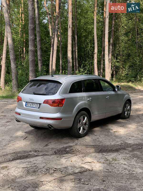Внедорожник / Кроссовер Audi Q7 2006 в Кременце