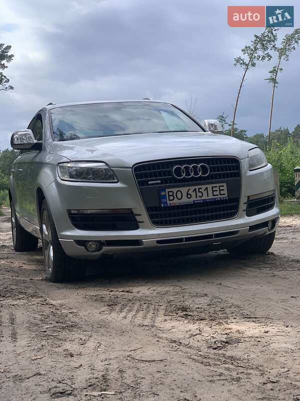 Внедорожник / Кроссовер Audi Q7 2006 в Кременце