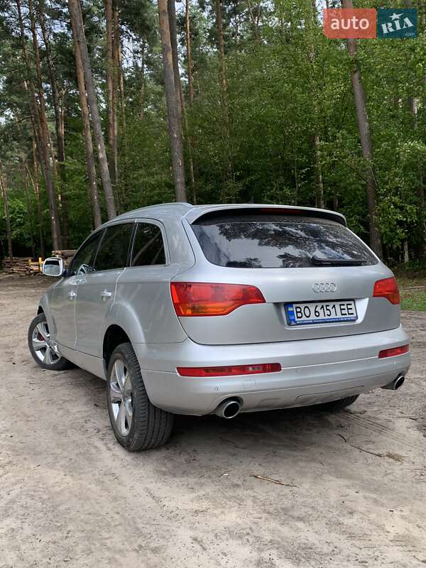 Внедорожник / Кроссовер Audi Q7 2006 в Кременце