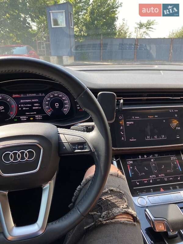 Позашляховик / Кросовер Audi Q7 2020 в Одесі