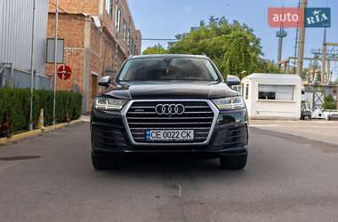 Внедорожник / Кроссовер Audi Q7 2016 в 