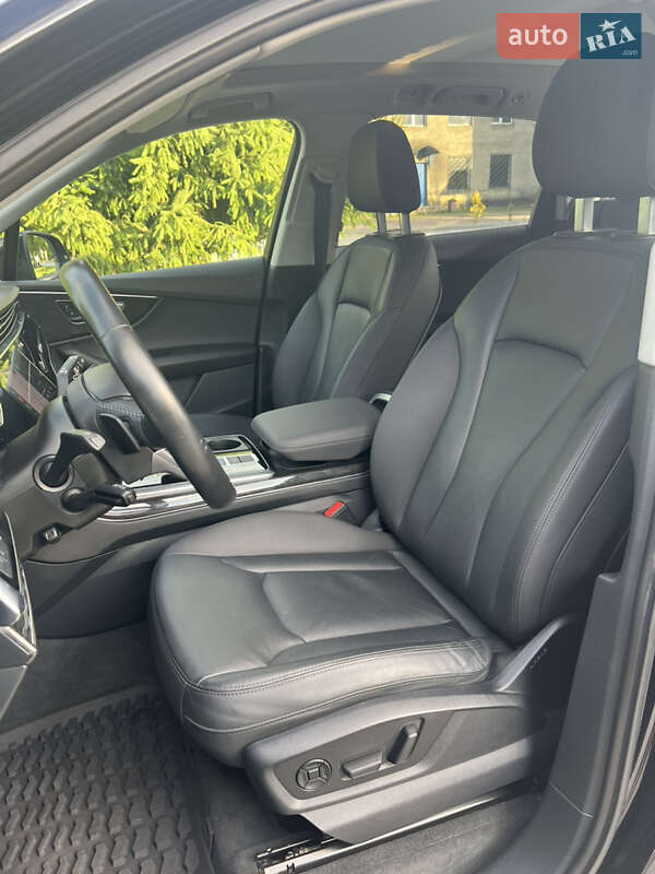 Позашляховик / Кросовер Audi Q7 2020 в Івано-Франківську