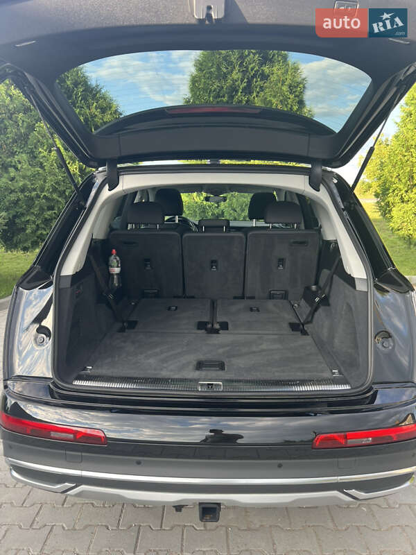 Позашляховик / Кросовер Audi Q7 2020 в Івано-Франківську