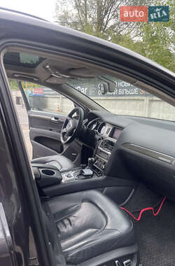 Внедорожник / Кроссовер Audi Q7 2014 в 