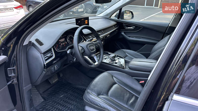 Позашляховик / Кросовер Audi Q7 2017 в Одесі