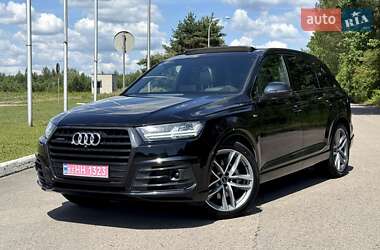 Внедорожник / Кроссовер Audi Q7 2019 в 