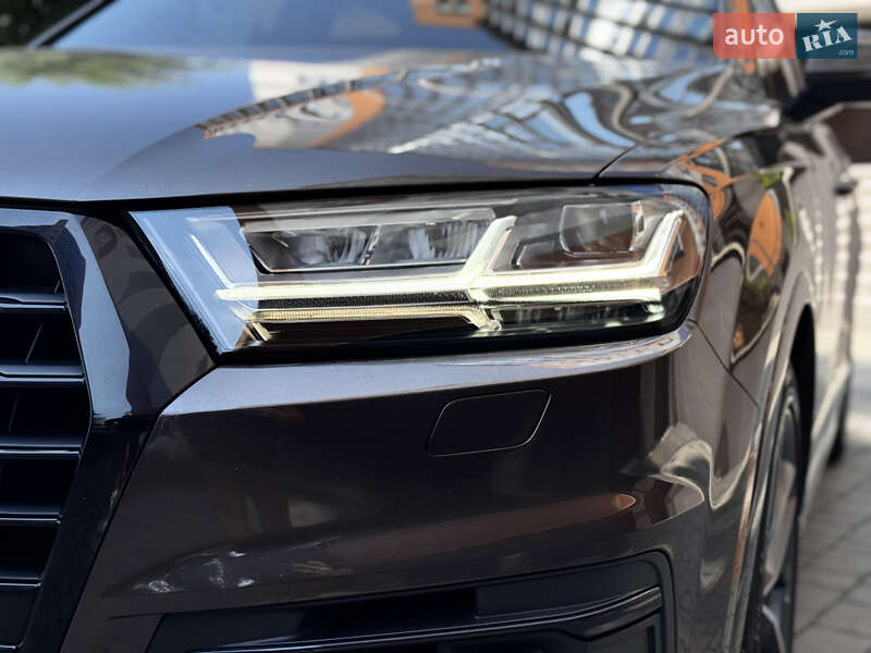 Позашляховик / Кросовер Audi Q7 2018 в Івано-Франківську