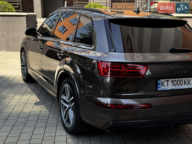 Позашляховик / Кросовер Audi Q7 2018 в Івано-Франківську