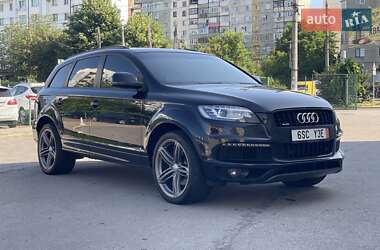 Внедорожник / Кроссовер Audi Q7 2014 в Черновцах