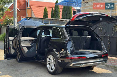 Внедорожник / Кроссовер Audi Q7 2021 в 