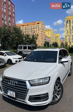 Внедорожник / Кроссовер Audi Q7 2016 в Киеве