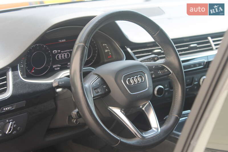 Внедорожник / Кроссовер Audi Q7 2017 в Львове