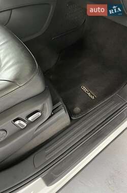 Внедорожник / Кроссовер Audi Q7 2012 в 