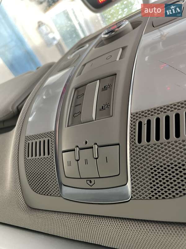 Позашляховик / Кросовер Audi Q7 2012 в Луцьку