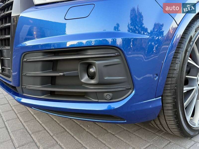 Внедорожник / Кроссовер Audi Q7 2016 в Харькове