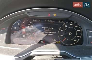 Внедорожник / Кроссовер Audi Q7 2017 в 