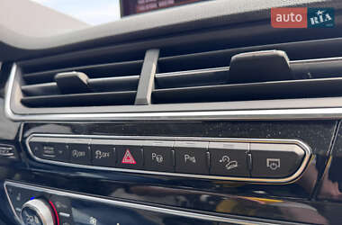 Внедорожник / Кроссовер Audi Q7 2018 в 