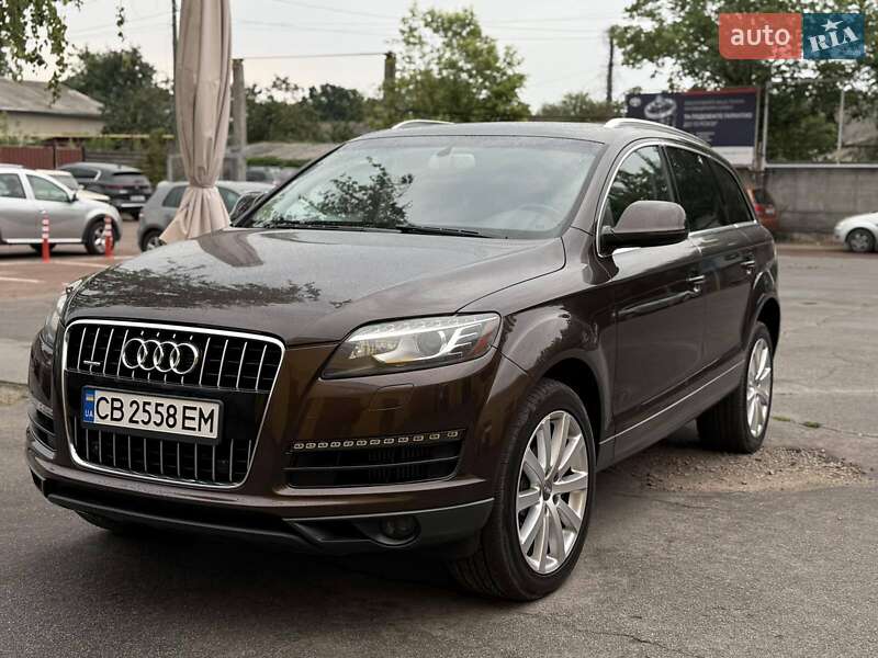 Внедорожник / Кроссовер Audi Q7 2010 в Чернигове