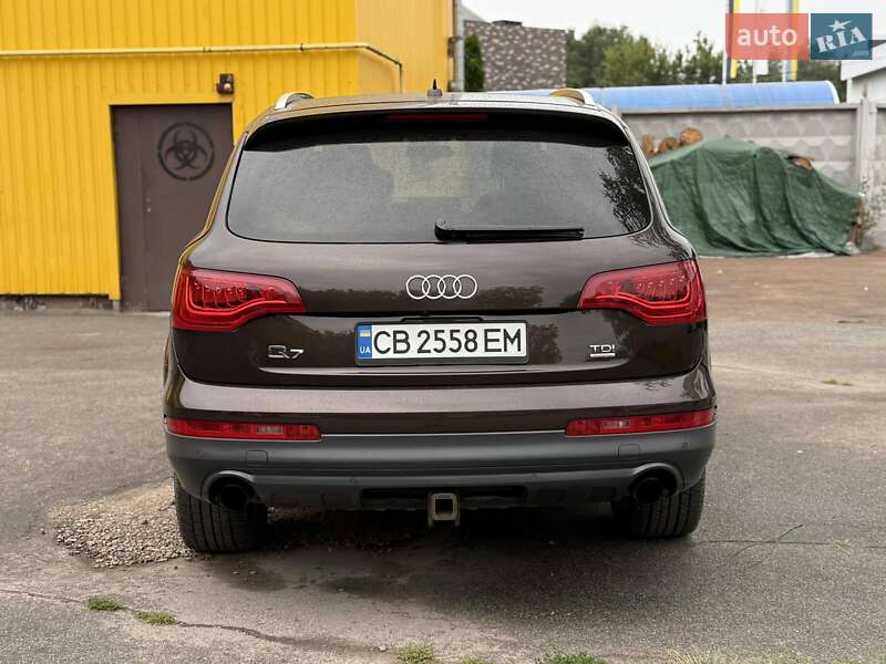 Внедорожник / Кроссовер Audi Q7 2010 в Чернигове