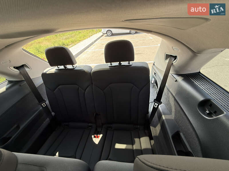 Внедорожник / Кроссовер Audi Q7 2019 в Киеве фото 30 Внедорожник / Кроссовер Audi Q7 2019 в Киеве