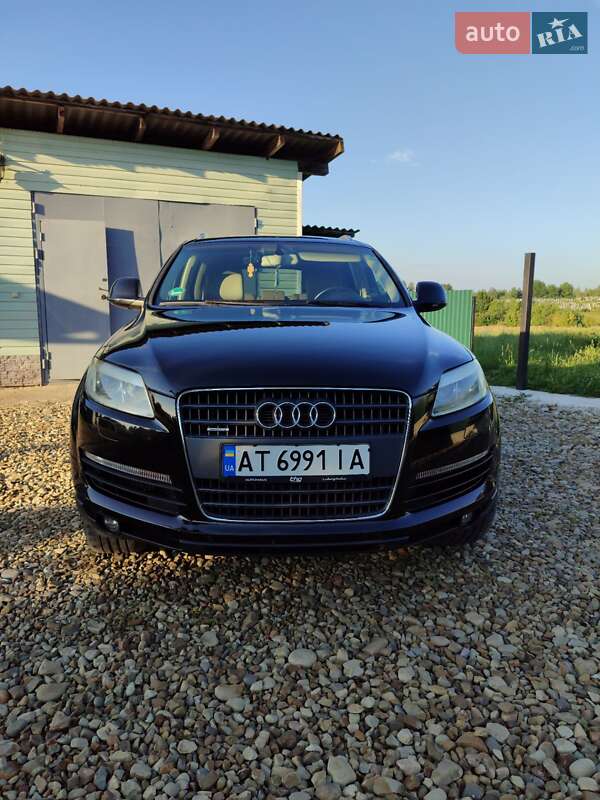 Позашляховик / Кросовер Audi Q7 2009 в Коломиї