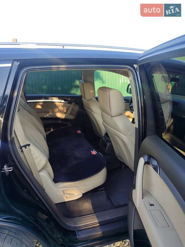 Позашляховик / Кросовер Audi Q7 2009 в Коломиї