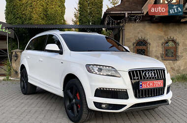Внедорожник / Кроссовер Audi Q7 2011 в 