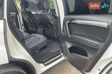 Внедорожник / Кроссовер Audi Q7 2011 в 