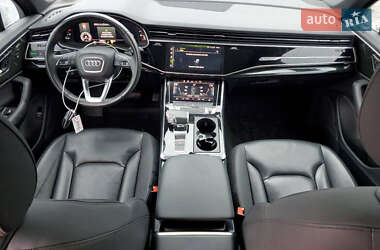 Внедорожник / Кроссовер Audi Q7 2020 в 