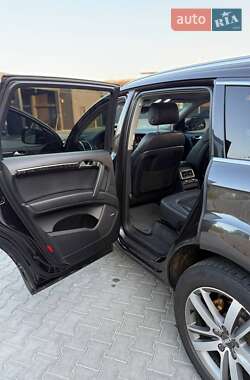 Внедорожник / Кроссовер Audi Q7 2011 в 