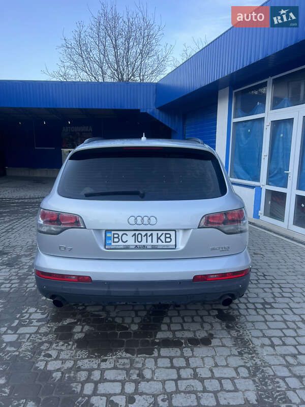 Позашляховик / Кросовер Audi Q7 2008 в Кременці