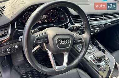 Внедорожник / Кроссовер Audi Q7 2018 в 