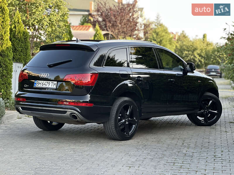 Внедорожник / Кроссовер Audi Q7 2011 в Одессе