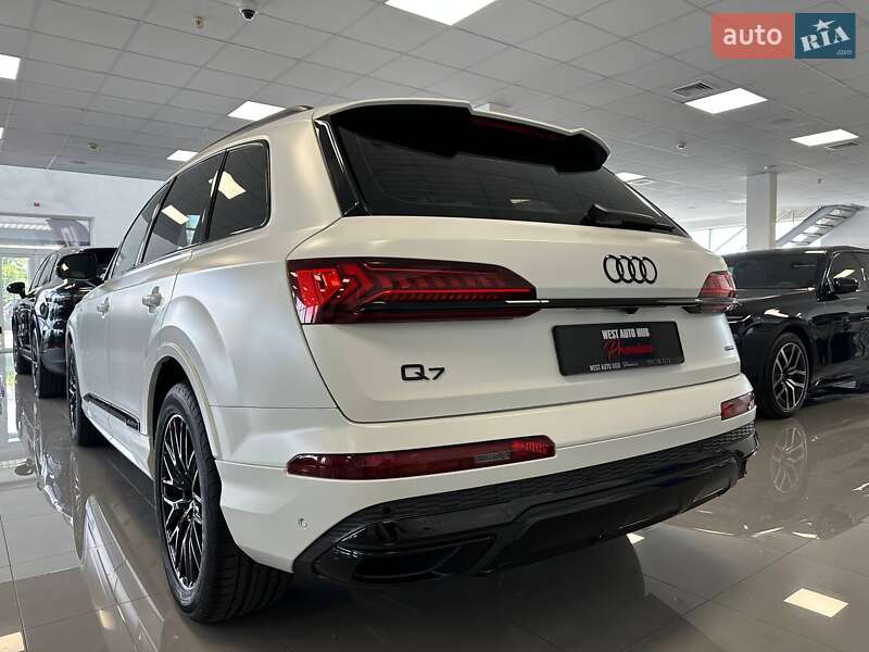 Внедорожник / Кроссовер Audi Q7 2023 в Киеве