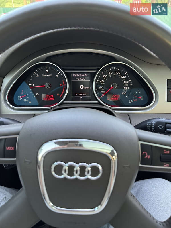Позашляховик / Кросовер Audi Q7 2011 в Чернівцях