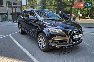Внедорожник / Кроссовер Audi Q7 2011 в 