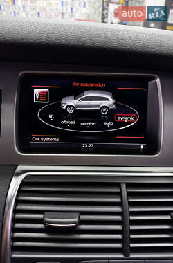 Внедорожник / Кроссовер Audi Q7 2014 в 