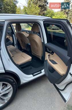 Внедорожник / Кроссовер Audi Q7 2023 в 