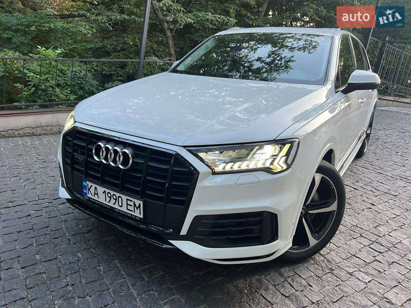 Позашляховик / Кросовер Audi Q7 2019 в Києві фото 5 Позашляховик / Кросовер Audi Q7 2019 в Києві