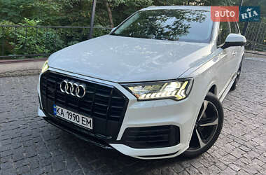 Внедорожник / Кроссовер Audi Q7 2019 в 