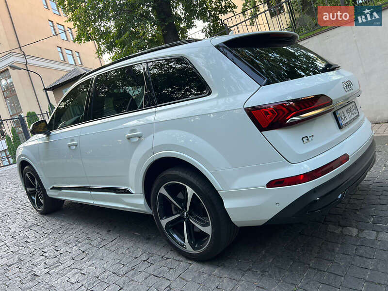 Позашляховик / Кросовер Audi Q7 2019 в Києві фото 24 Позашляховик / Кросовер Audi Q7 2019 в Києві