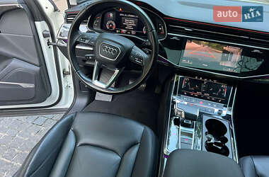 Внедорожник / Кроссовер Audi Q7 2019 в 