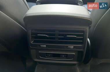 Внедорожник / Кроссовер Audi Q7 2019 в 