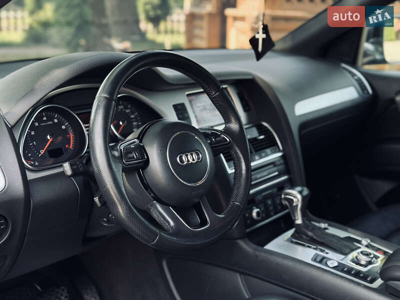 Внедорожник / Кроссовер Audi Q7 2013 в Тернополе