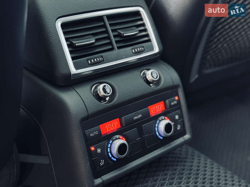 Внедорожник / Кроссовер Audi Q7 2013 в Тернополе