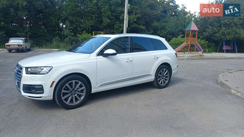 Внедорожник / Кроссовер Audi Q7 2018 в Виннице