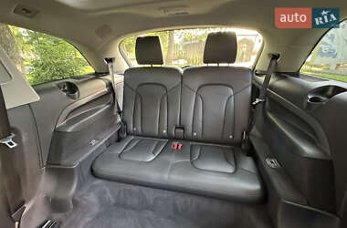 Внедорожник / Кроссовер Audi Q7 2013 в 