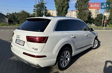 Внедорожник / Кроссовер Audi Q7 2016 в 