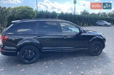 Внедорожник / Кроссовер Audi Q7 2015 в 